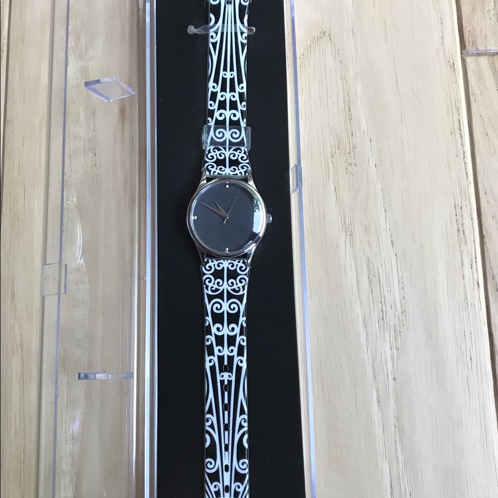 Women’s Watch, Metropolitan Museum of Art NY